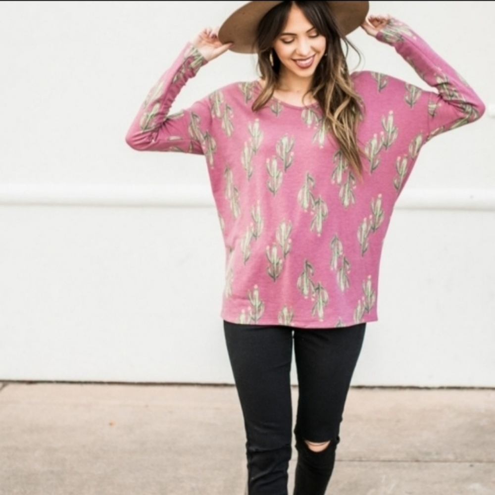 Double V-Neck Urban Pullover